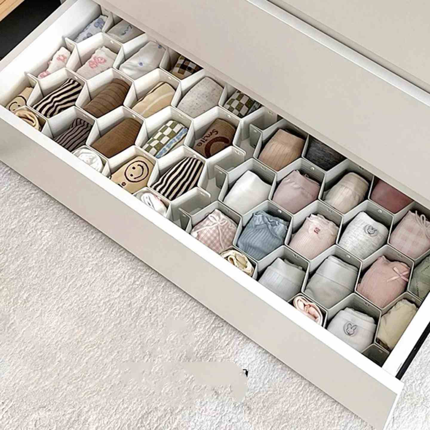 Schubladen Organizer Waben Design für Socken und Unterwäsche Flexibles Trennsystem für Kleiderschrank und Kommode Praktische Fachaufteilung für Ordnung im Haus