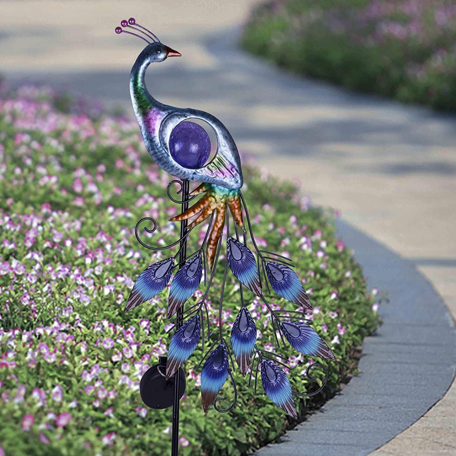 Dekorative Solar Gartenfigur Pfau mit LED Beleuchtung Wetterfester Gartenstecker aus Schmiedeeisen Stimmungsvolles Licht für Terrasse und Rasen Bunt