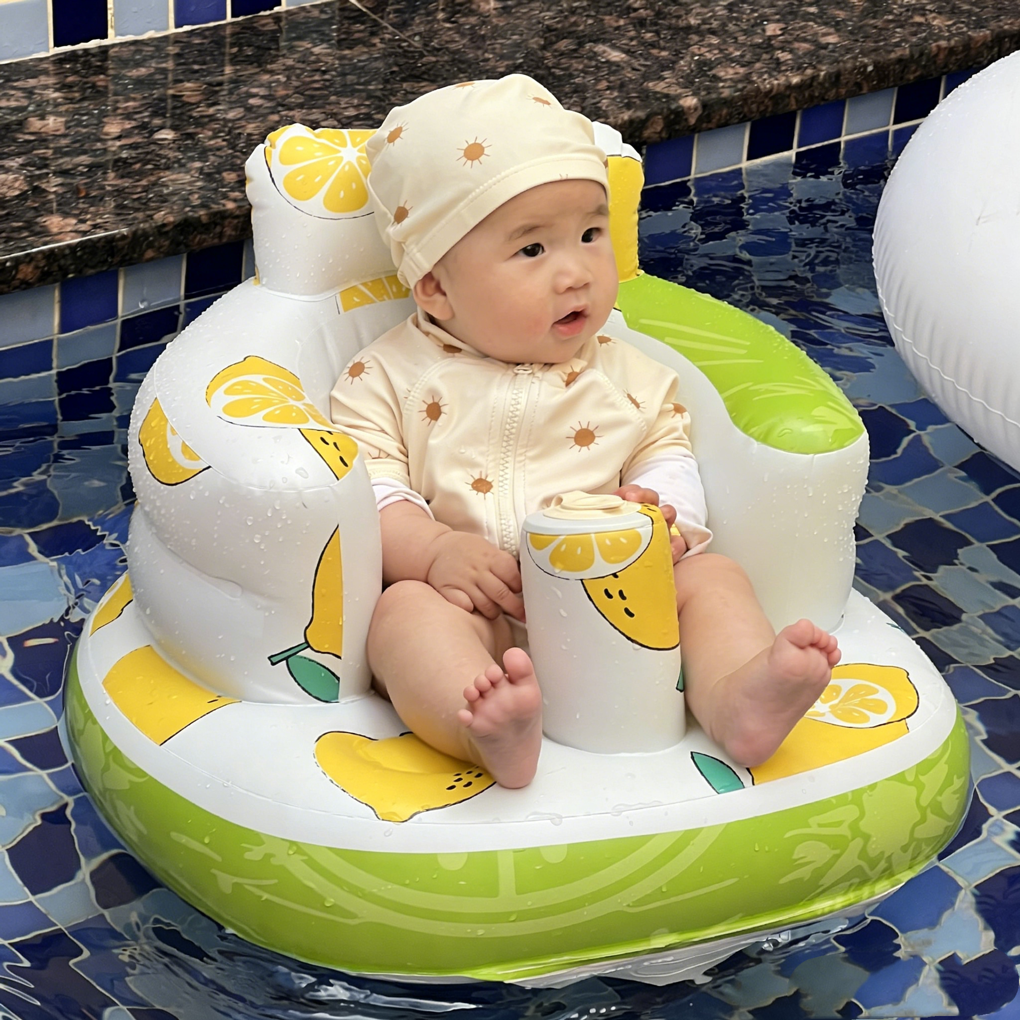 Aufblasbarer Babysitz & Badesitz 2-in-1: Ergonomischer Sitztrainer für Babys zum Sitzen lernen