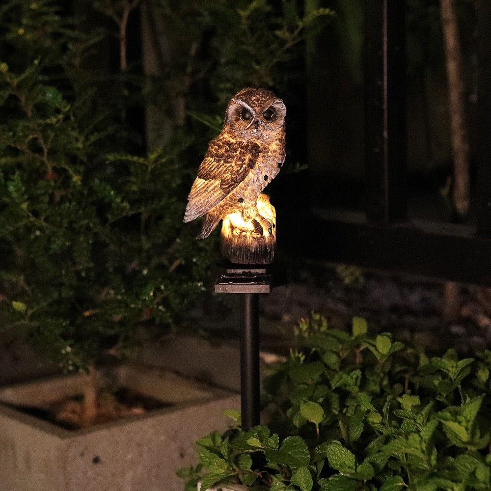 Dekorative Solar Gartenfigur Eule mit LED Beleuchtung Wetterfeste Tierfigur aus Kunstharz für Garten und Terrasse Mit Lichtsensor für Automatische Einschaltung