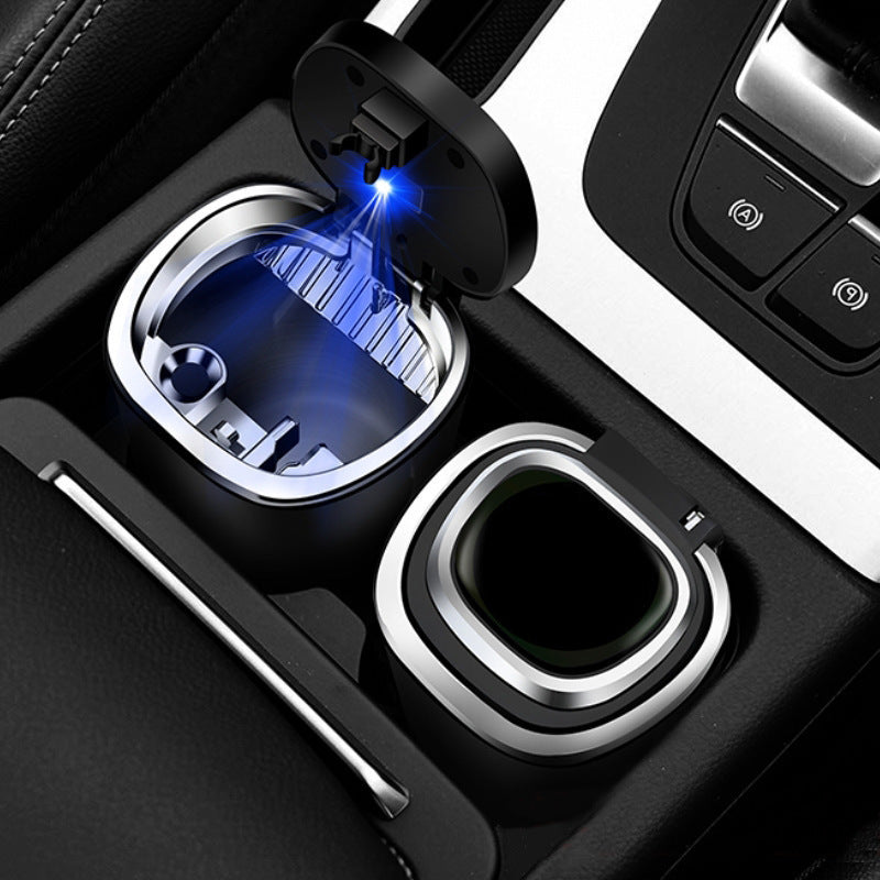Auto Aschenbecher mit LED-Beleuchtung – Deckel mit Geruchsverschluss – Herausnehmbarer Metalleinsatz für Getränkehalter