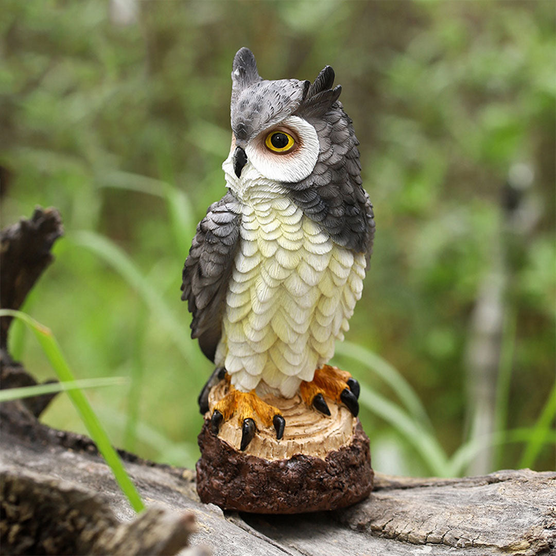 Dekorative Eulenfigur aus Harz – Wildtier-Statue für Garten und Terrasse