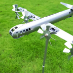 Gartenkunst aus Metall: B-29 Superfortress als Windspiel Skulptur