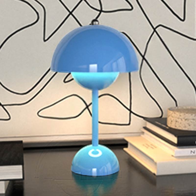 Nordic Style Tischlampe – Minimalistische skandinavische Leuchte für stilvolles Wohnen