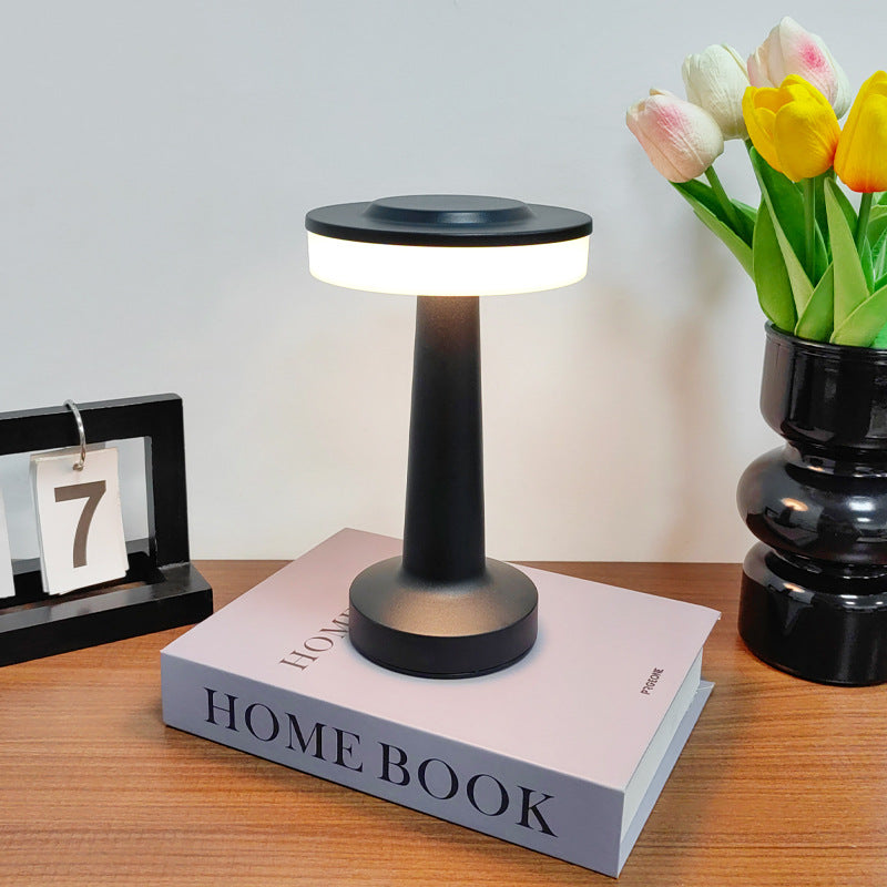 Tragbare Nachtlampe mit Zeitlosem Design – USB aufladbare Stimmungsleuchte – Kabellose Tischlampe für Gaming-Setup & Kinderzimmer – Perfekte Geschenkidee