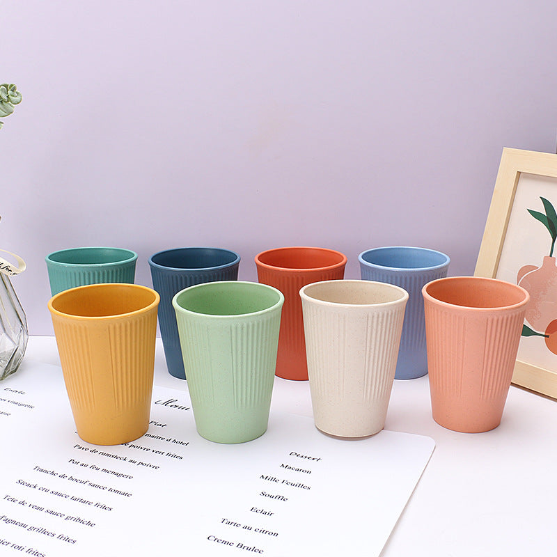 Umweltfreundlicher Trinkbecher aus Weizenstroh – Nachhaltiger Becher für Wasser & Saft – BPA-frei – Minimalistisches Design
