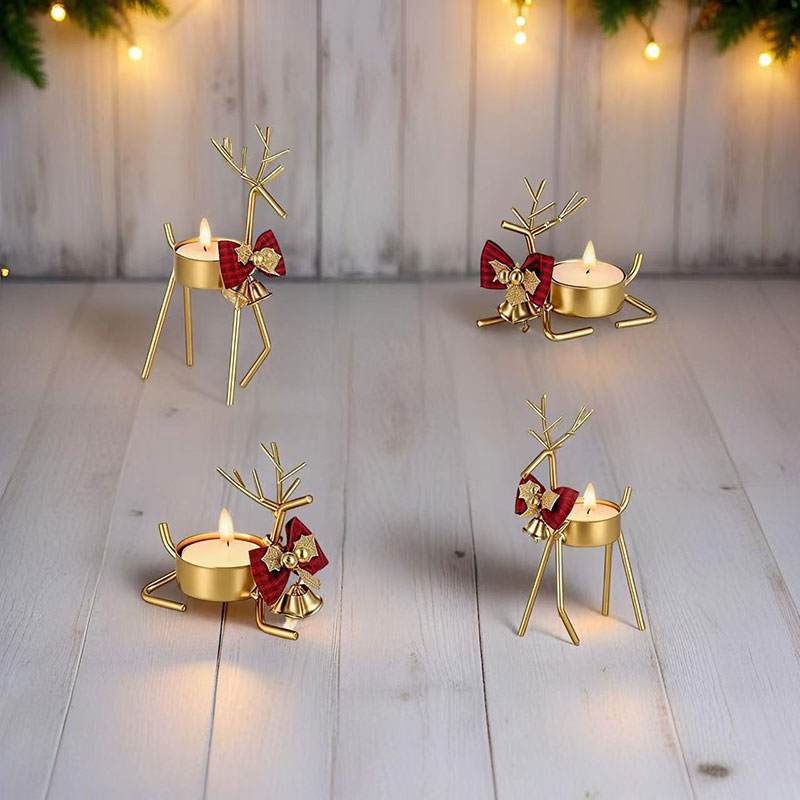Weihnachtlicher Elch Kerzenhalter aus Metall mit Glocken und Schleife Weihnachtsdekoration